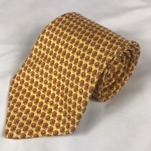 Salvatore Ferragamo dog with daisy silk tie